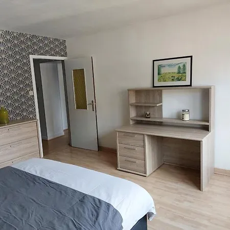 Aux Trois Petits Cochons *