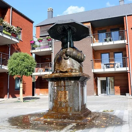 Aux Trois Petits Cochons *