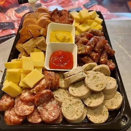 דירה Aux Trois Petits Cochons *