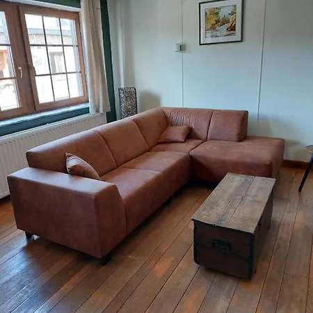 Aux Trois Petits Cochons Apartment